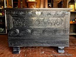 Sardegna Antica Tutto Sardegna Cassa Sarda Intagliata Antica Cassa Sarda Immagine N 1 Sardegna Mobili Blu Negozi Di Antiquariato