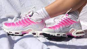 Buy air max plus and get the best deals at the lowest prices on ebay! Women S Nike Tn Air Max Plus Trainers Latest Releases The Sole Womens