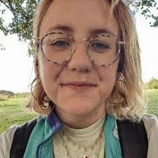 Molly Fleming's Instagram, Twitter & Facebook