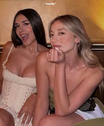 Ünlüler @celebsturkunlu - Twitter Profile | TwStalker