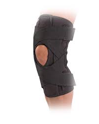 mueller wraparound knee brace deluxe black large