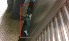 Tanăra Impinsă In Faţa Metroului Era Insărcinată Iată Fotografii Cu Tanăra Moartă Recentnews Ro