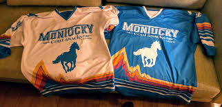 Последние твиты от montucky cold snacks (@mtkycoldsnacks). Just Got Our New Jerseys And Some Free Beer Hockeyplayers