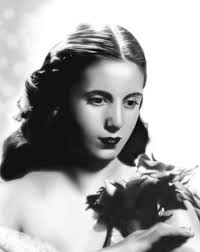 Eva Perón en 33 imágenes: de la niñez al mito en el día de su nacimiento