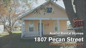 1807 Pecan Street Austin Homes For Rent Rentalhome Austintx Propertymanagement Austinpropertymanager Austin Homes Property Management House Rental