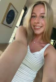 Nichole Turner's Instagram, Twitter & Facebook