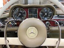 Mercedes Benz 250 Sl Pagoda W113 Ano 1967 2 496 Cc 150 Cv 6 Cilindros Inyeccion Cabriolet Cambio Automatico D Mercedes Benz Mercedes Benz Amg Mercedes