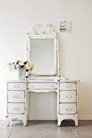 Shop our distressed vanity selection at the builders surplus showroom in santa ana, ca. Distressed White Vintage Vanity Antique Vanity Distressed Furniture White Painted Furniture