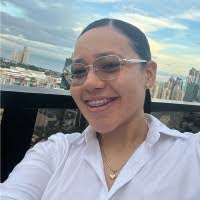 Pauline Quintero's Instagram, Twitter & Facebook