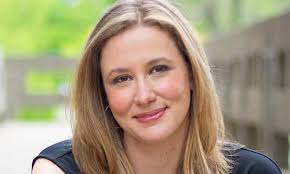 Luisa Hermann's Instagram, Twitter & Facebook