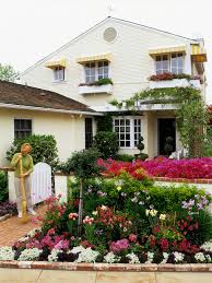 Look at your house colors and build a focused plant palette that will unite all the different elements of your front yard. Front Yard Garden Design Ideas