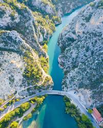 Lac De Quinson Gorges Du Verdon France Explore France In 2020 Travel Inspiration Destinations Travel Inspiration Wanderlust Travel Inspiration