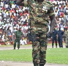 Dans ce pays d'afrique de l'ouest, des militaires ont fait un coup d'etat, dimanche 5 septembre. Ysb5ajufd J1qm