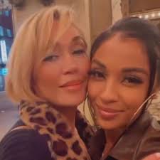 What is the history of the house at 618 W. Hill in Champaign?