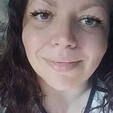 Have reached the age where I no longer can get away with squinting at the  screen to see longways ,have to pop out the old specs to see those camping  Mfs so