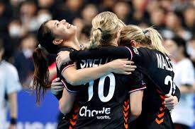 Naționala româniei de handbal feminin întâlnește marți spania, în al doilea meci contând pentru calificarea în semifinalele campionatului european din franța. Olanda Spania Marea FinalÄƒ A Cm 2019 Romania Va Intalni Muntenegru In Turneul Preolimpic Ungaria A Primit O È™ansÄƒ NesperatÄƒ De A Merge La Tokyo DupÄƒ Ce Suedia A Invins Germania Handbal