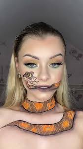 Literally didn’t realise Kaa wasn’t a green snake :/ #makeup #foryou  #disney #junglebook #transition