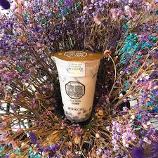 repost foodie with kuo喝完高雄鳳山總店後回到台北還是思思念念好在台北有分店還推薦朋友ㄧ起喝 芙蓉同源整個愛上芋香奶露芋頭珍珠70 強列推薦要喝無糖斑蘭念檸檬本身就有附斑蘭珍珠喔65