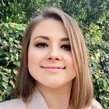 Amy Nowak's Instagram, Twitter & Facebook