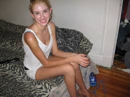 Amateur Shaved Bottomless Totally Shaved Skinny Blonde Girlfriend Rachel  Bruno with Open Pussy Giving Blowjob - Image Gallery 404682