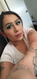 i've seen yall at the gas station w/o makeup and filters, not gonna trick  me