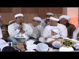 Full ilmu stress pun hilang!!! Kenangan Ustadz Abdul Somad Ceramah Bersama Dengan Ustadz Arifin Ilham Youtube Kenangan Fotografi Orang
