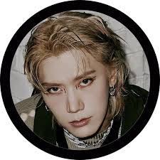 Promo GANCI NCT U PIN BAGGY JEANS KEYCHAIN 58 MM GANTUNGAN KUNCI KPOP  UNOFFICIAL JAEHYUN DOYOUNG TAEYONG