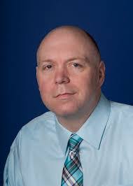 Lee Baird's Instagram, Twitter & Facebook