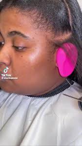 Kamisha Lewis's Instagram, Twitter & Facebook