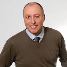 Cynthia Schuster's Instagram, Twitter & Facebook