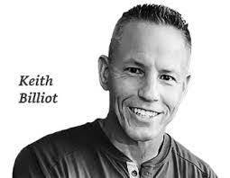 Holly Billiot's Instagram, Twitter & Facebook