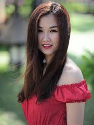 Anh là đàn ông, anh luôn phải nhún nhường, xin lỗi mặc dù tôi sai. Ca SÄ© Vo Háº¡ Tram Toi Ä'a Nháº­n Ä'Æ°á»£c Thu Lao Va Biáº¿t Them Nhiá»u Chuyá»‡n Vá» Ong Báº§u Nay