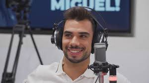 Scroll below to check who is miguel oliveira dating now, miguel oliveira's girlfriend, previous dating records & relationship history. Who Is Miguel Oliveira S Wife Details About Andreia Pimenta Who S Also His Step Sister Yourtango