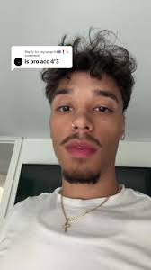 Raphael Putney Height