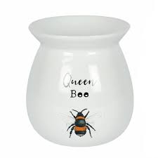 A female bee with fully developed reproductive organs. Large Queen Bee Wax Melt Burner Gift Set Ultra Bee Health