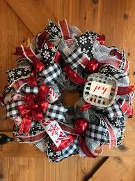 Black And White Deco Mesh Christmas Wreath Black And White Plaid Decomesh Wreath Homemade Wreaths White Wreath Christmas Wreaths