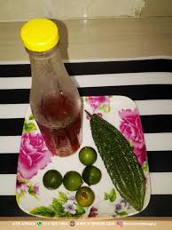 Nama saintifiknya ialah momordica charantia dan ia tergolong dalam famili tumbuhan cucurbitaceae. Atiehilmi Com Malaysian Lifestyle Blogger Makan Peria Katak Dan Tak Perlukan Supplement Lagi