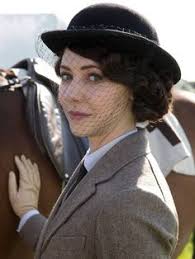 13 Downton Abbey Crazy ideas