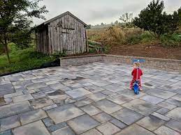 The great outdoors landscape llc currently holds license 13vh08499600, 13vh06614600 (home improvement contractor), which was inactive when we last checked. Great Outdoors Landscaping Llc
