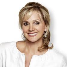 Debbie Travis (thedebbietravis)