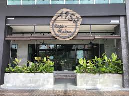 Tadah je la telinga dengar persembahan dia orang ! 1957 Kopi Makan De Centrum Mall Kajang Angie Tangerine
