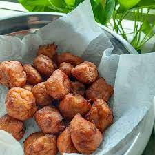 Cekodok, pisang goreng, and other easy banana recipes to make at home. 5 Easy Banana Recipes To Try