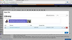 Anda bisa menggunakan onenote untuk web untuk menulis bersama dengan orang lain. Readspeaker Textaid Literacy Support