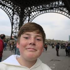 Samuel Fraser's Instagram, Twitter & Facebook