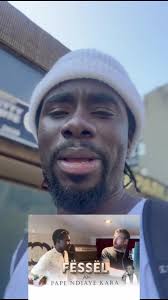 Célébration et Culture : Moments Partagés entre Amis