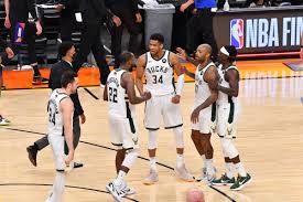This would be back and forth until the final seconds for the suns, devin booker led the way with 24 points. Xdynpctktj860m