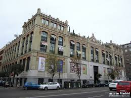 La casa encendida is a social and cultural centre in central madrid (on the ronda de valencia where it is met by calle valencia). La Casa Encendida Y Louise Bourgeois Arte En Madrid