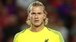 Zum einen ist er (normalerweise) ein sehr begnadeter fußballer, zum anderen liegt die frauenwelt dem hotten kicker zu füßen. Loris Karius Alle Infos Uber Den Fussballer Gala De