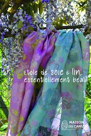 C Est Le Printemps Habillez Vous D Une Belle Etole En Lin Et Soie Pour Sublimer Vos Tenues S Habiller Ceremonie Mariage Etole