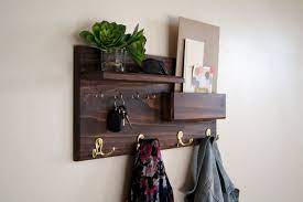 Best Ideas Floating Shelf Diy Window Floating Shelf Diy Window Floating Shelf Nightstand Grey Walls Floa Porta Chaves De Madeira Sofa De Madeira Moveis Legais